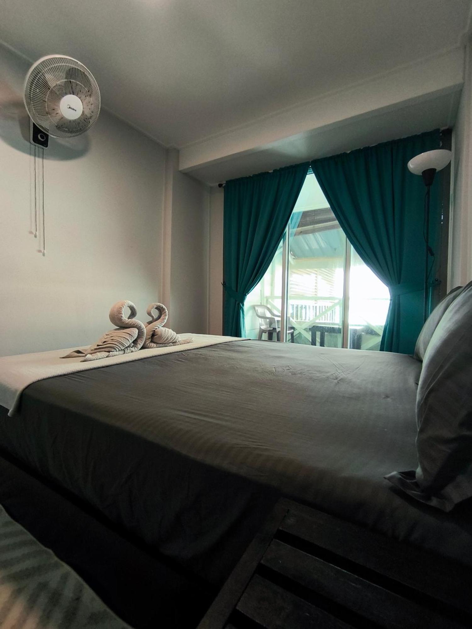 Seahorse Diver Guesthouse Kampong Pasir Panjang  Εξωτερικό φωτογραφία